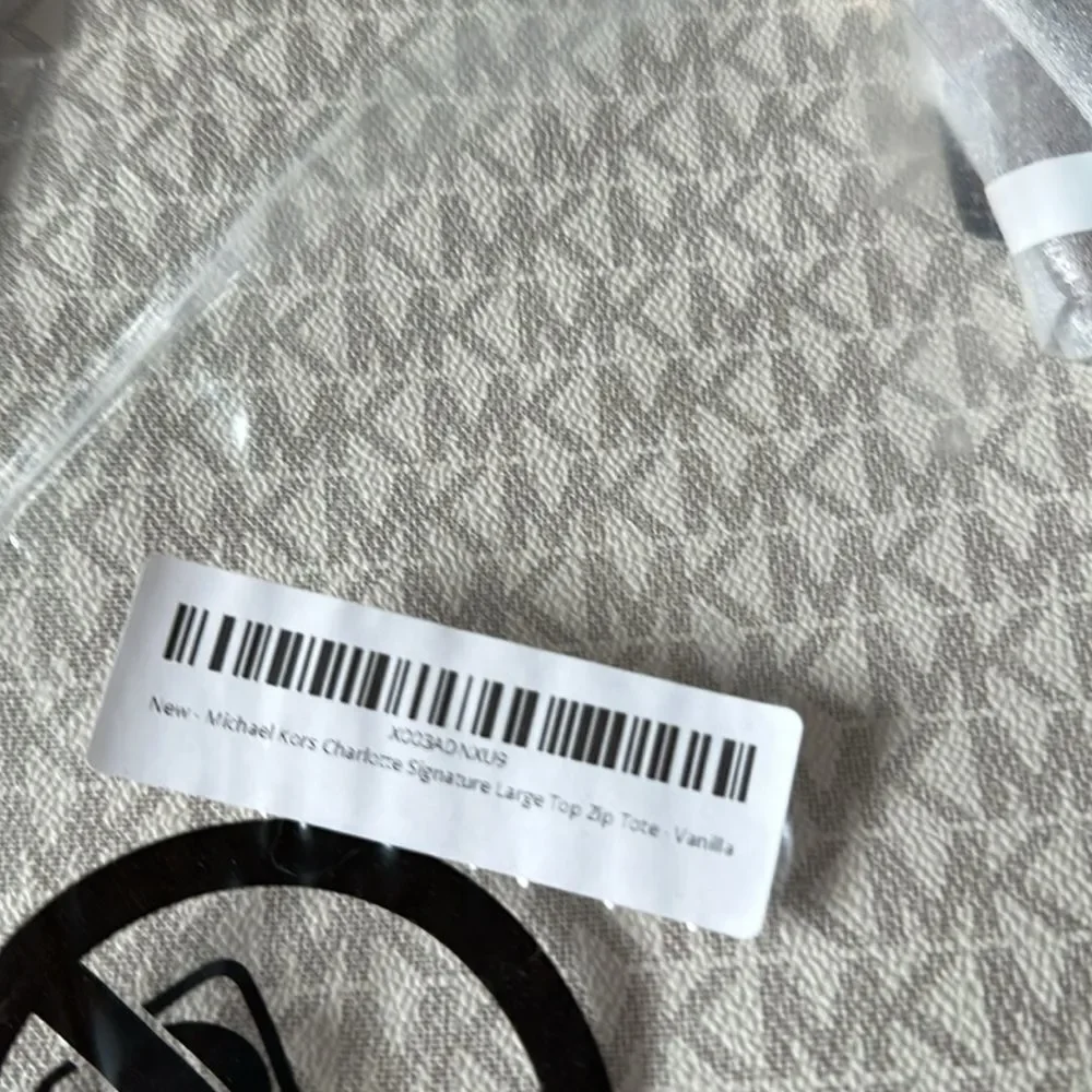 MICHAEL‎ KORS Maddie large signature top zip tote handbag vanilla/brown NWT pkg